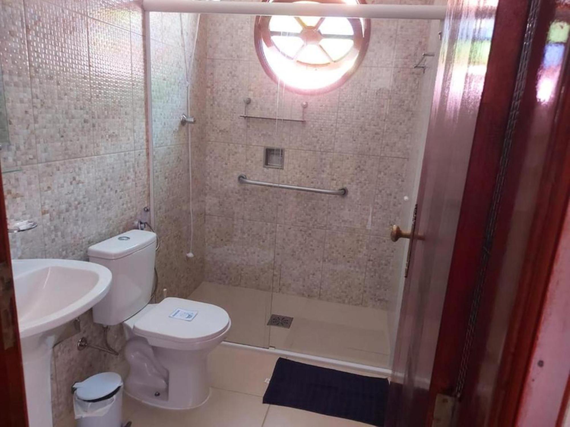Casa Rosa De Peruibe - Casa De Temporada 3 Dormitorios, 10 Hospedes, Piscina, Wi-Fi, Netflix, 800 Metros Da Praia Buitenkant foto